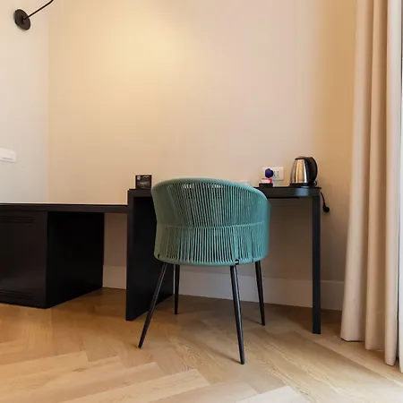 Relais Ammira 4* Naples